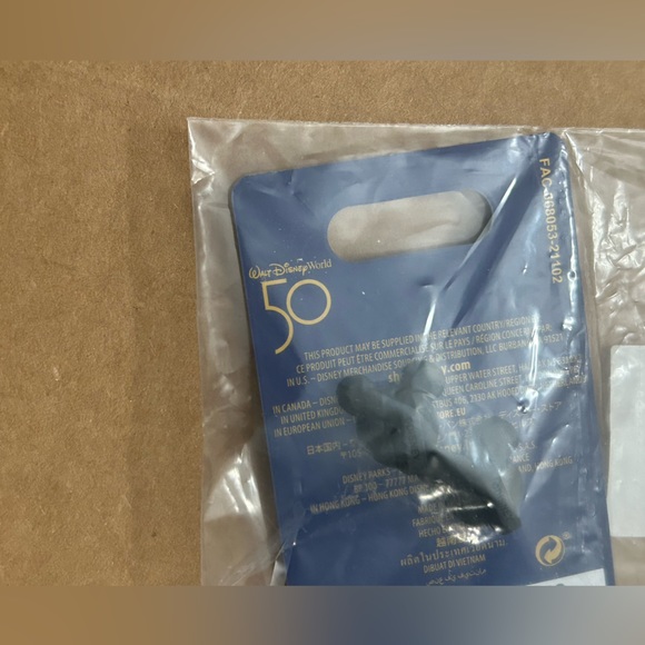 Disney Parks Walt Disney World 50th Anniversary Mickey and Minnie Disney Pin - Picture 2 of 2